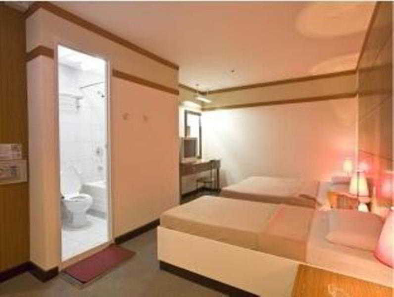 מנילה Hotel Sogo Sta Mesa מראה חיצוני תמונה